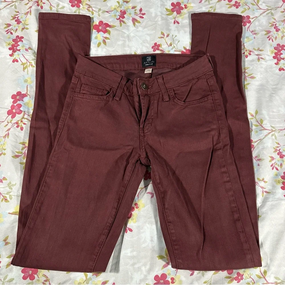 Red Jeans - Picture 2 of 5